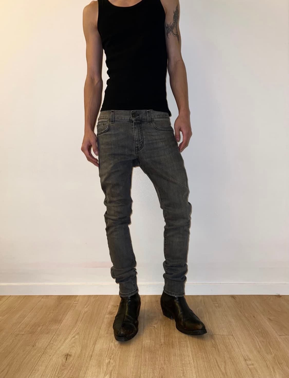 생로랑 에디슬리먼 블랙진 상품이미지1