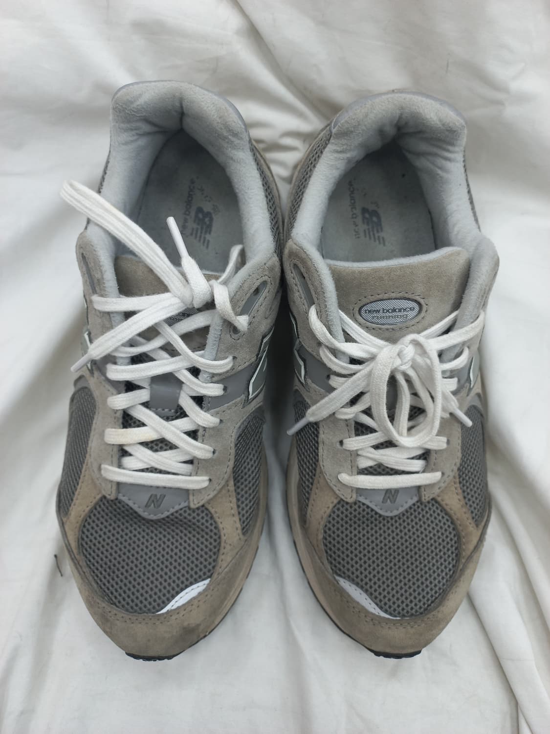 뉴발란스 2002R 그레이 270mm 상품이미지1