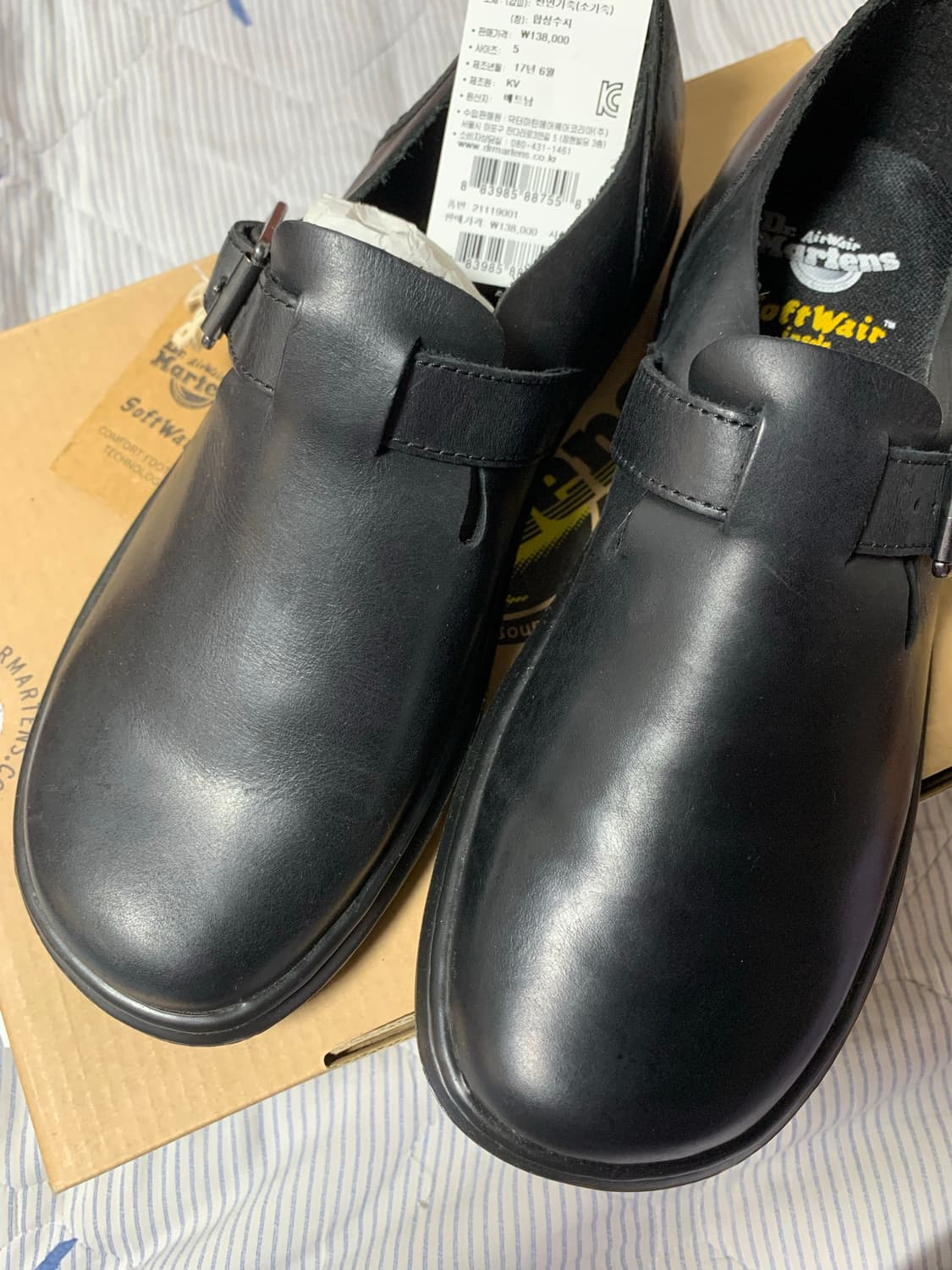 새상품) 닥터마틴 패트리샤 UK5 240 블랙 상품이미지2