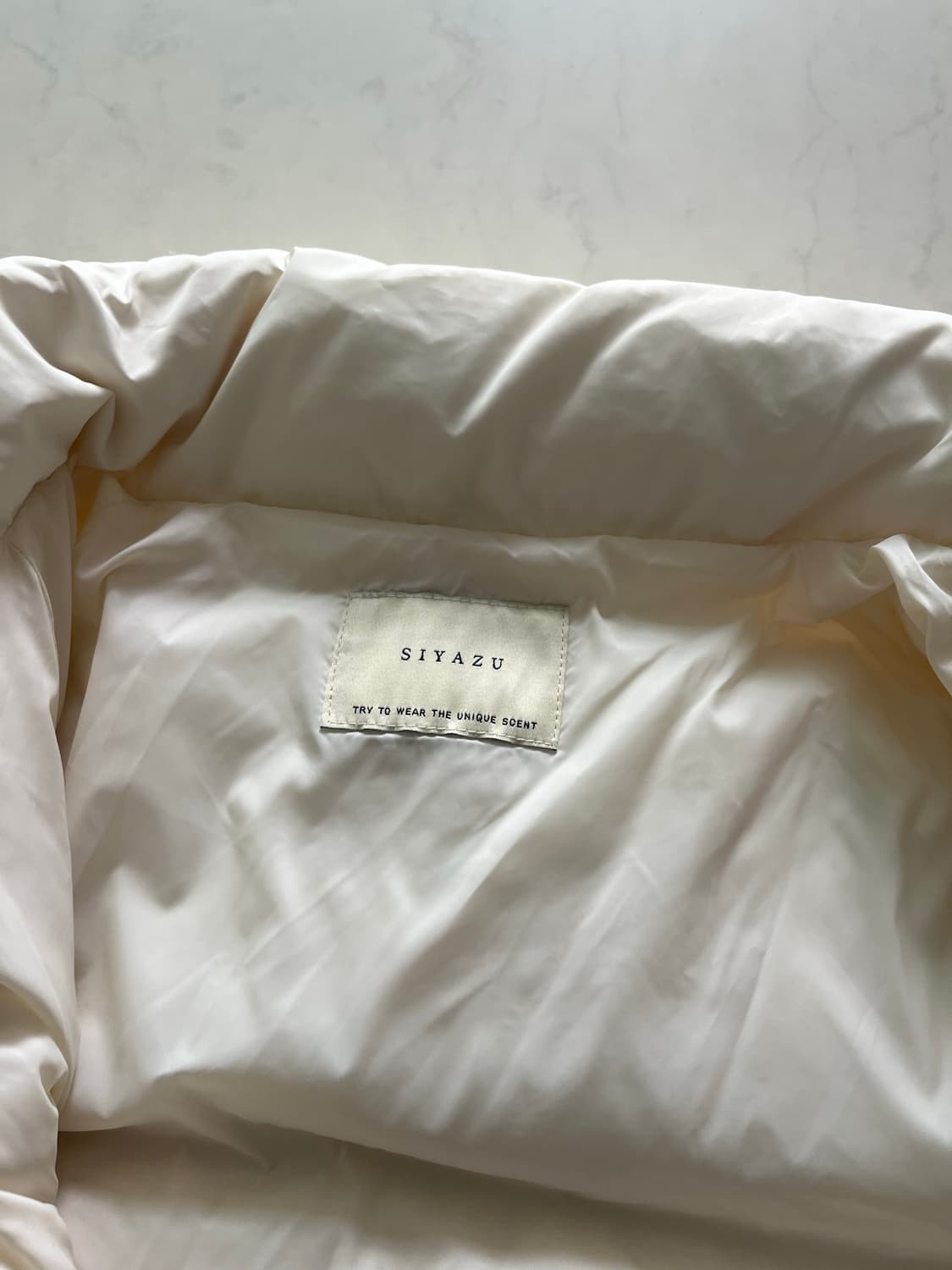 시야쥬 덕다운 크롭 패딩 상품이미지2