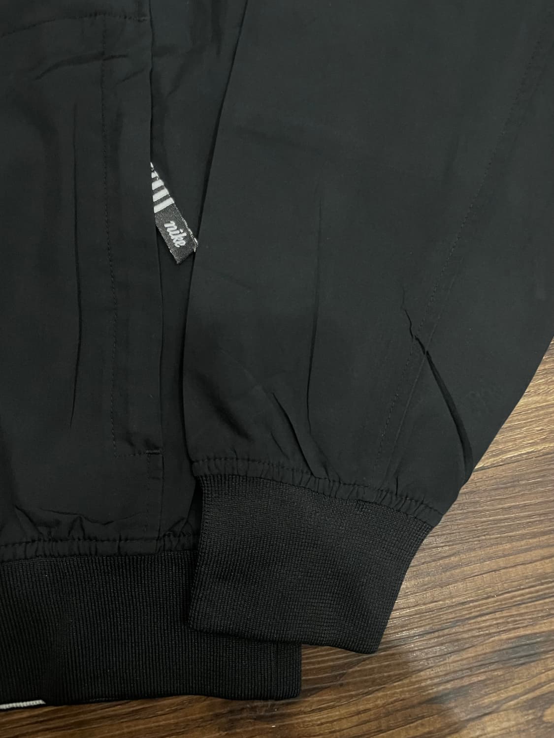 나이키 일본판 여성 브이넥 웜업 블랙 S-M 상품이미지4