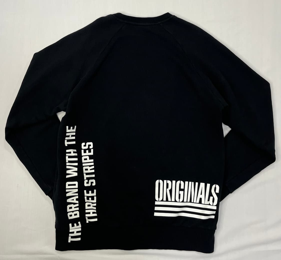 아디다스 패치 맨투맨 상품이미지2