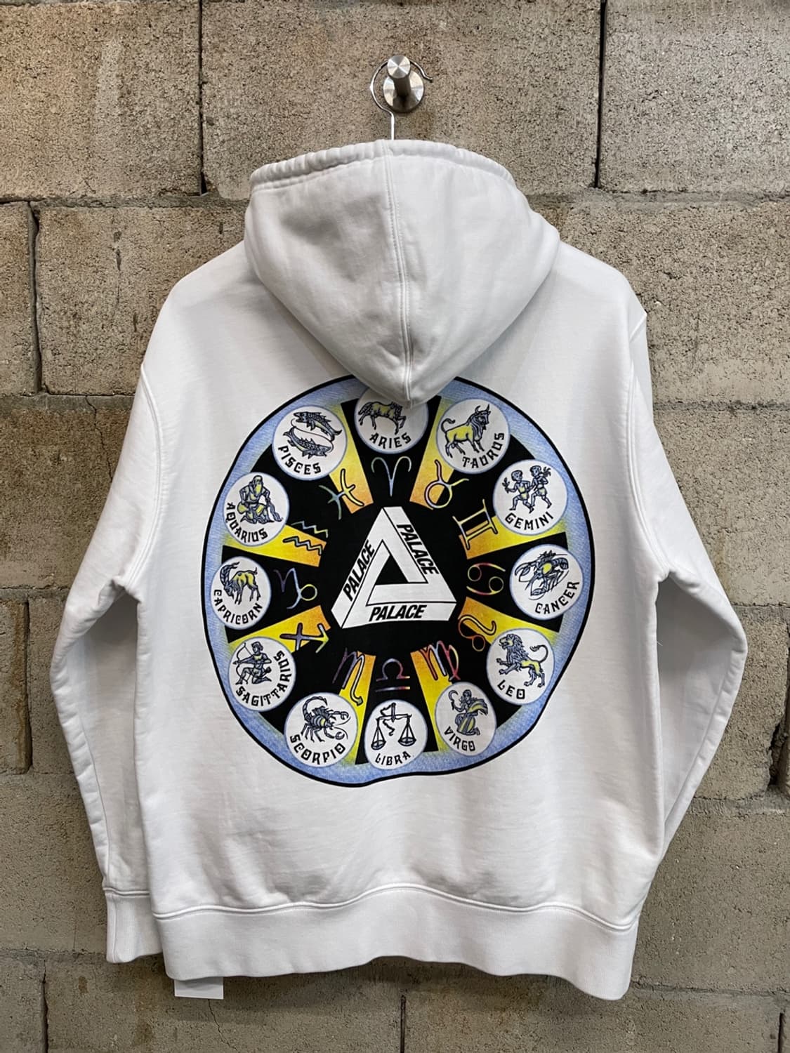 팔라스 조디악 후드 티셔츠  상품이미지1