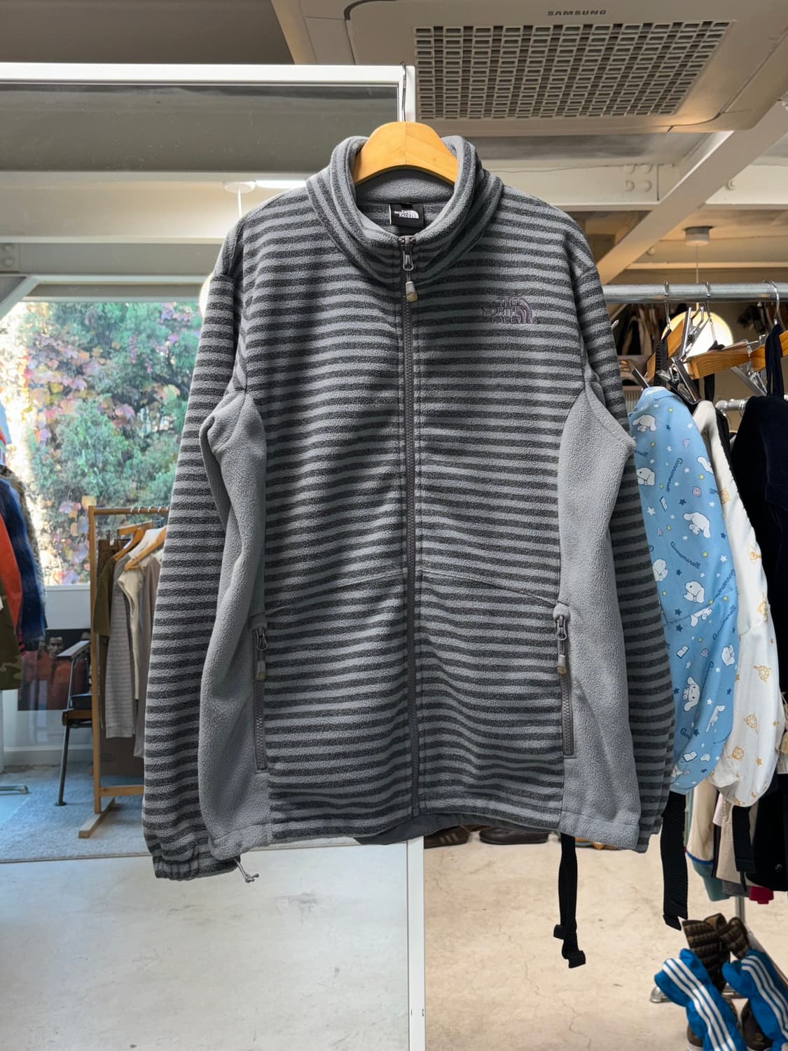 노스페이스 스트라이프 플리스 자켓 상품이미지1