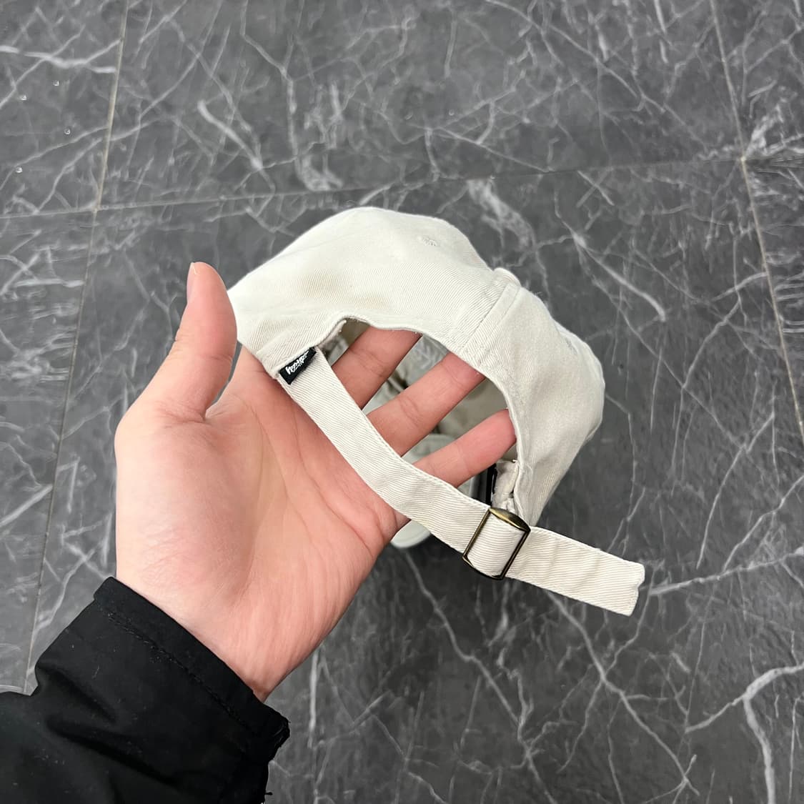 스투시 로고 베이직 볼캡 상품이미지3