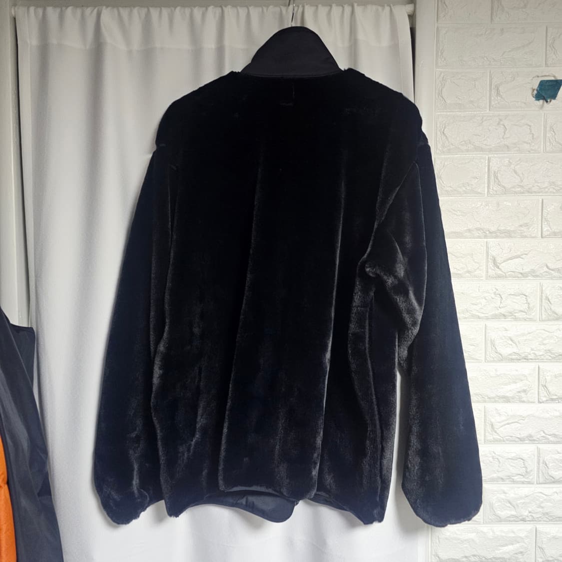 [XL] 남이서팔 마이크로 퍼 자켓 블랙 상품이미지2