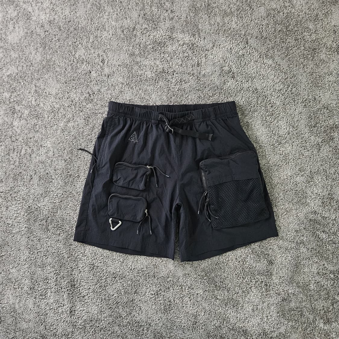 [무료배송] Nike ACG 나일론 스판덱스 카고 반바지 상품이미지1