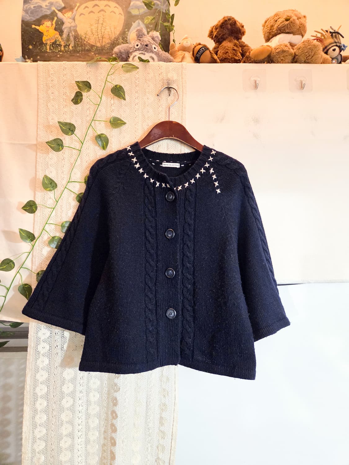 아방핏 스티치 반팔 가디건 상품이미지1