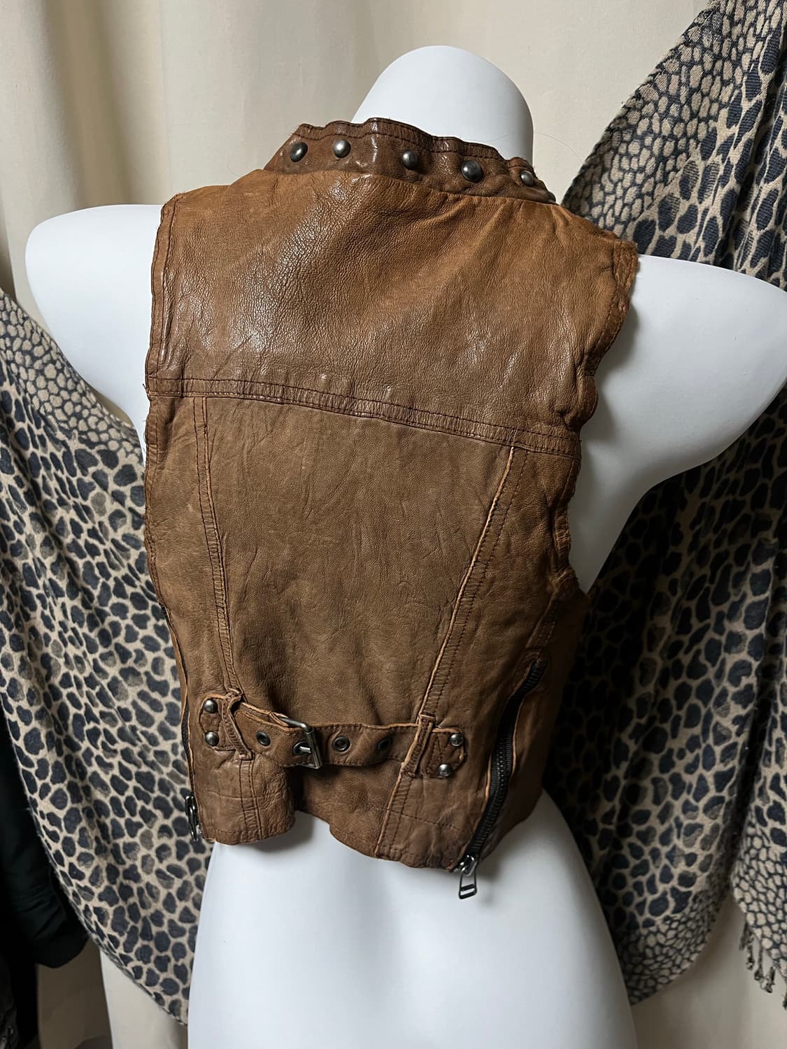 스터드 램 스킨 웨스턴 자켓 상품이미지5