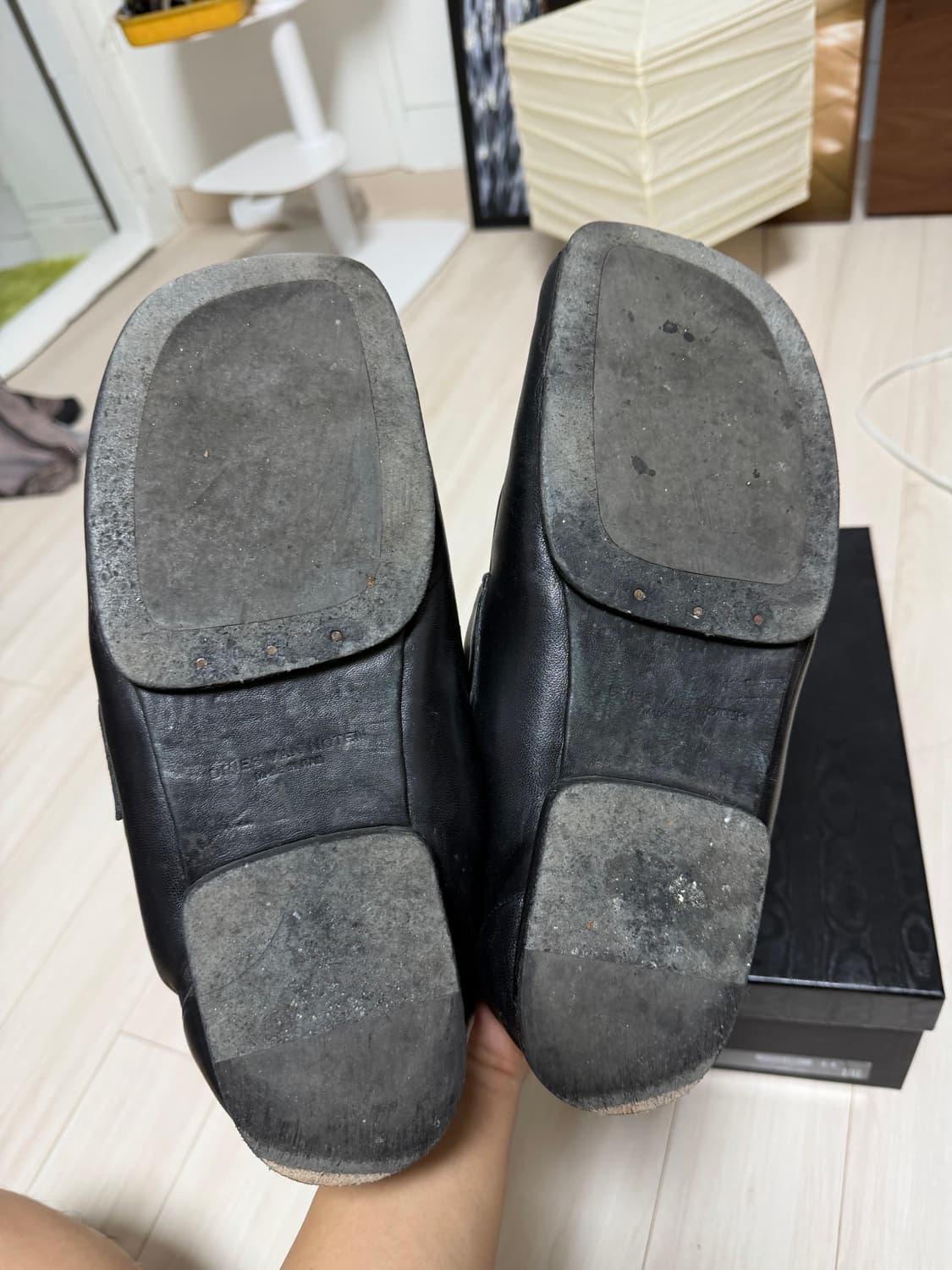 드리스반노튼 패디드로퍼 블랙 44 상품이미지4