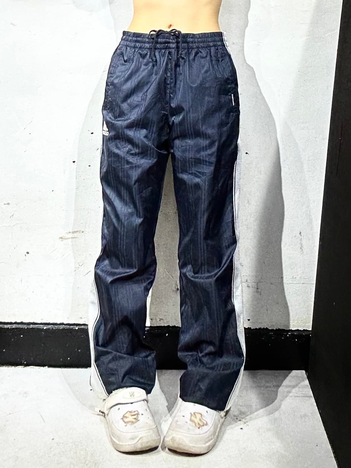 아디다스 네이비 그레이 사이드 라인 와이드 트랙 팬츠 L 상품이미지2