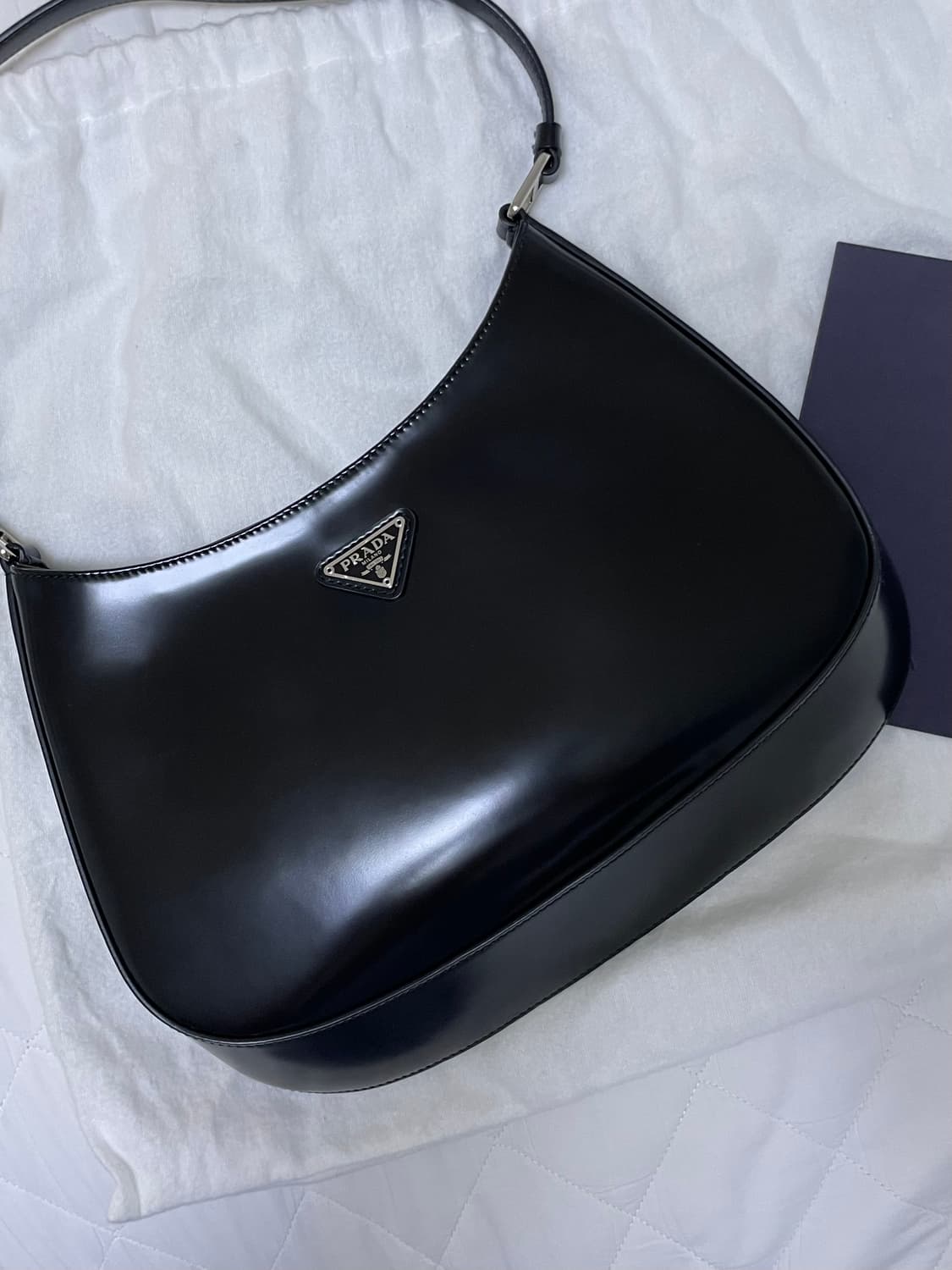 프라다 클레오 호보백 상품이미지1