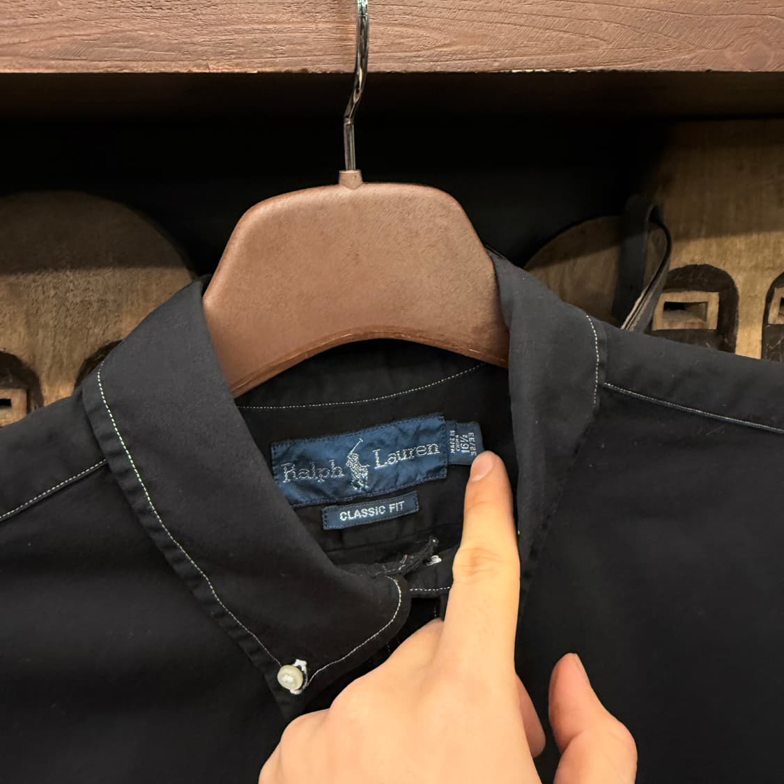 XL 폴로 랄프로렌 새상품급 클래식 핏 정품 블랙 다잉 스티치셔츠 온14 상품이미지4