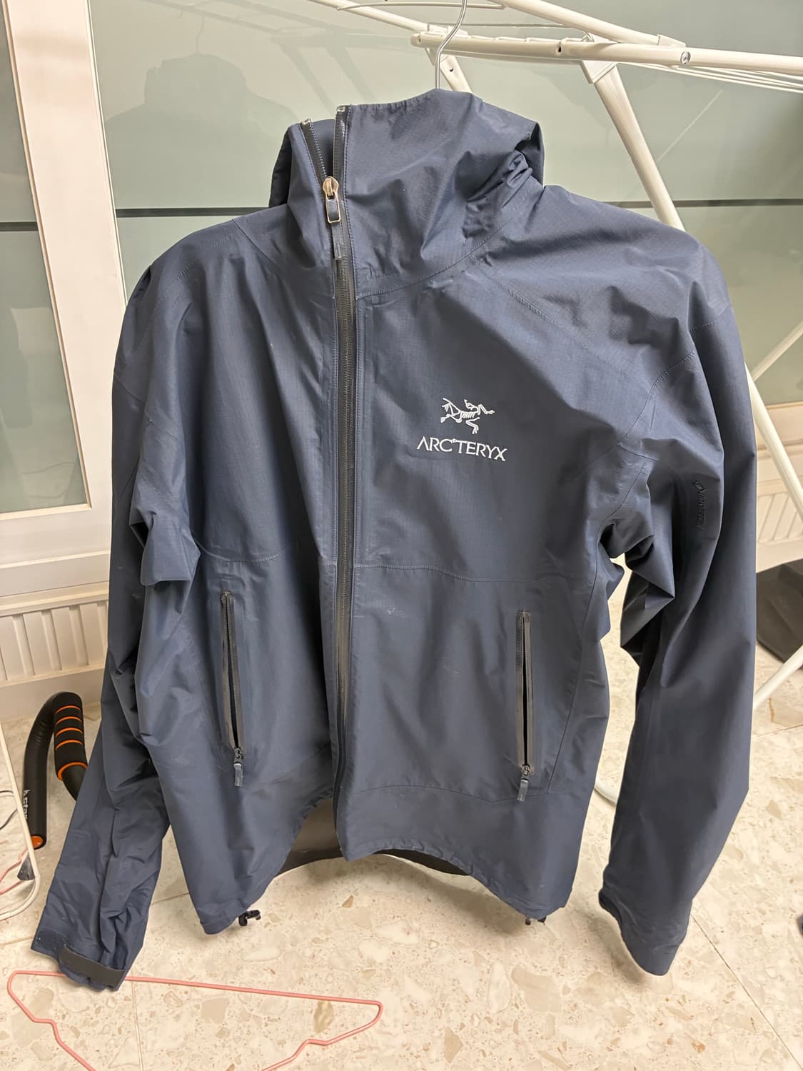 아크테릭스 제타sl 고어텍스 네이비 m사이즈 상품이미지1