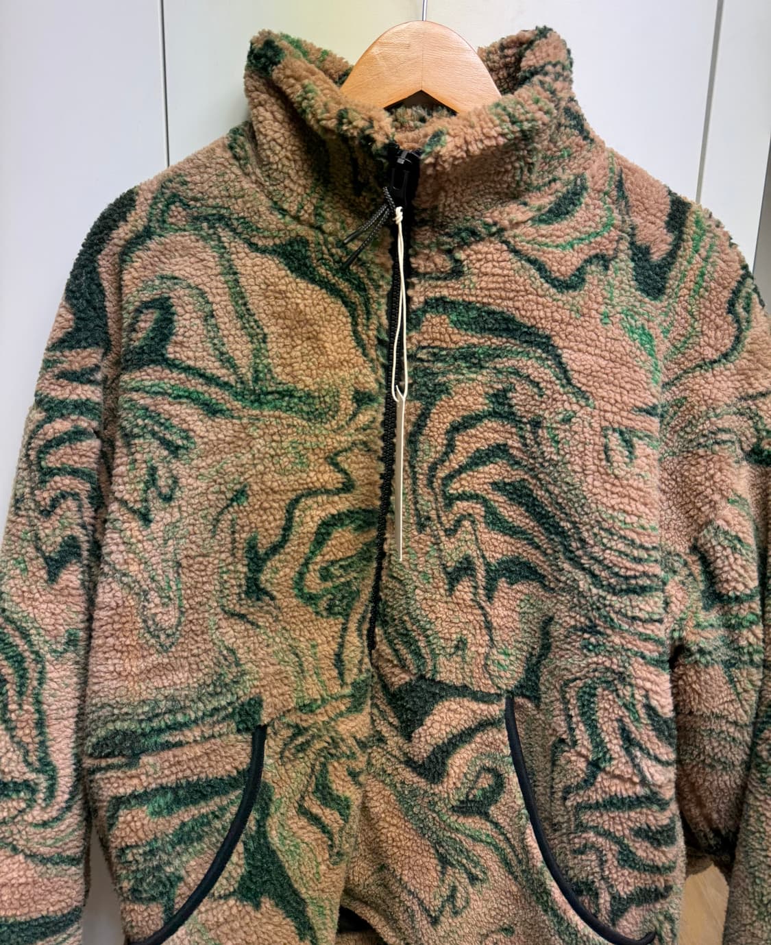 자라 페이크 시어링 자카드 점퍼 미디움그린 M사이즈 상품이미지3