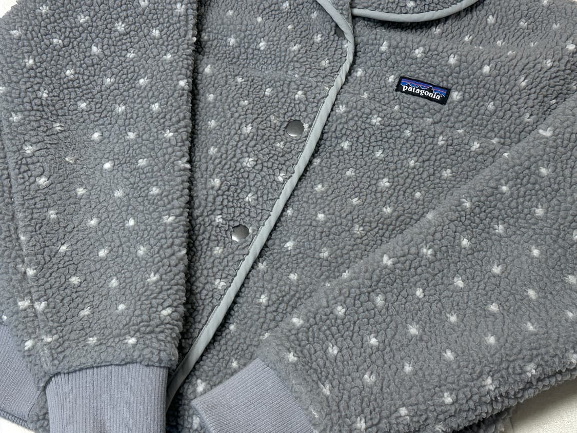 파타고니아 도트 땡땡이 플리스 자켓 그레이 상품이미지4
