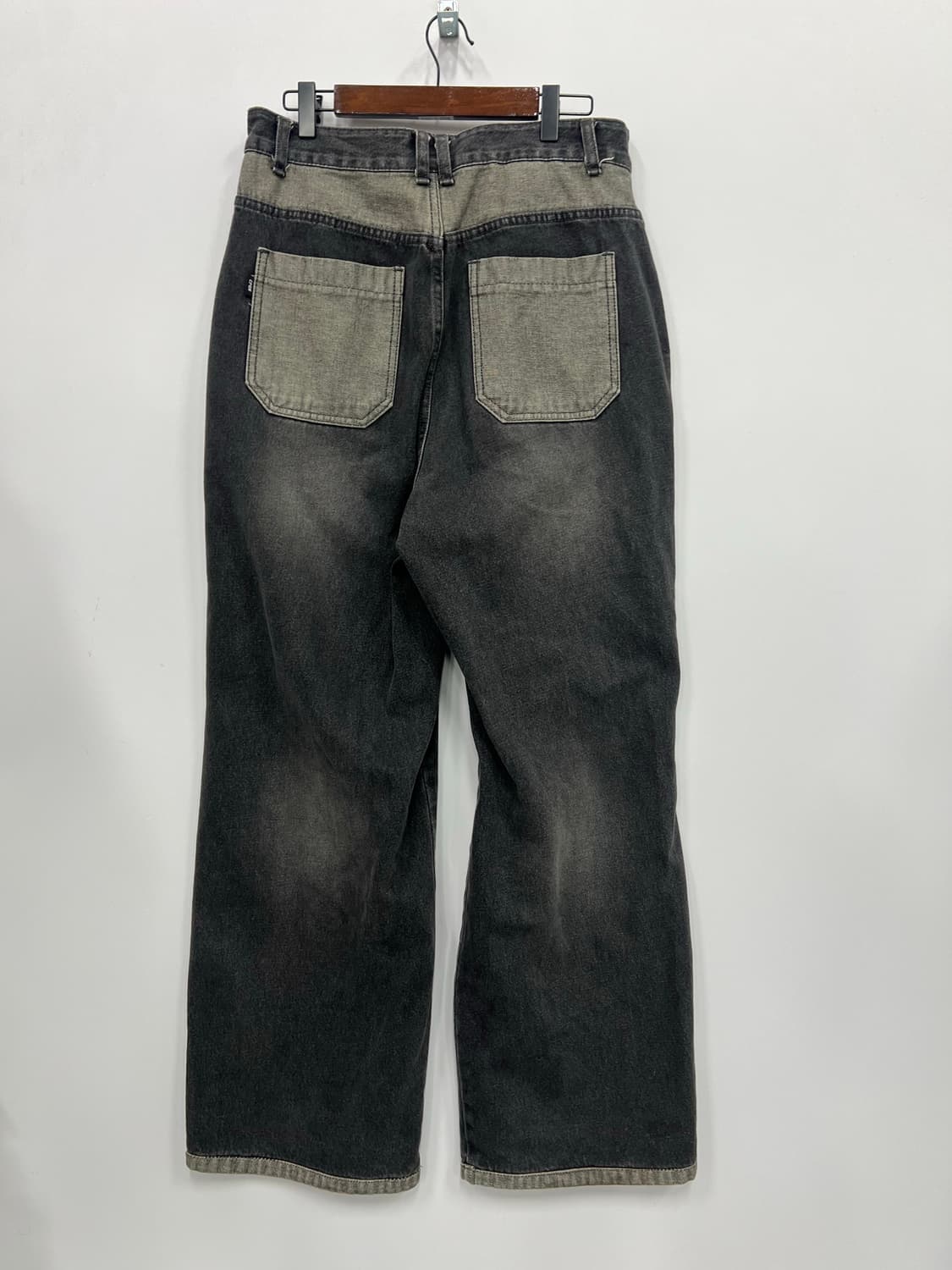 CPBGN STUDIO 포인트 바지 상품이미지3