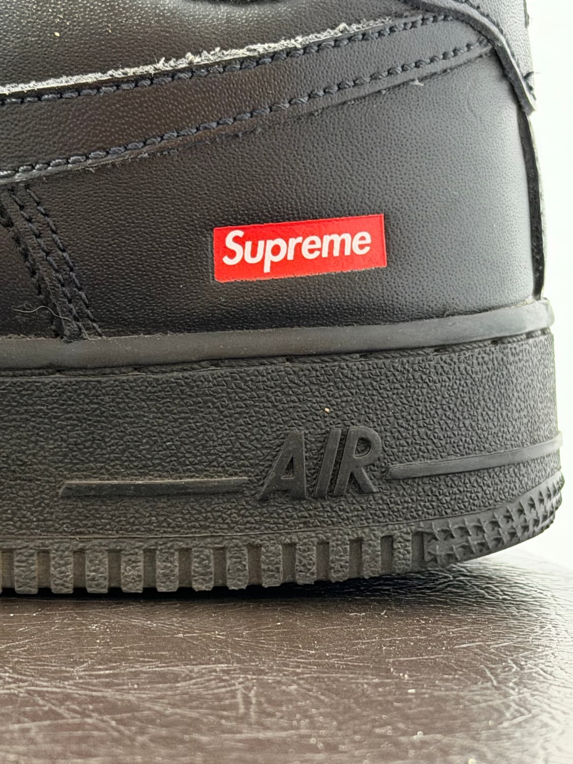 나이키 슈프림 에어포스1 블랙 265 상품이미지4