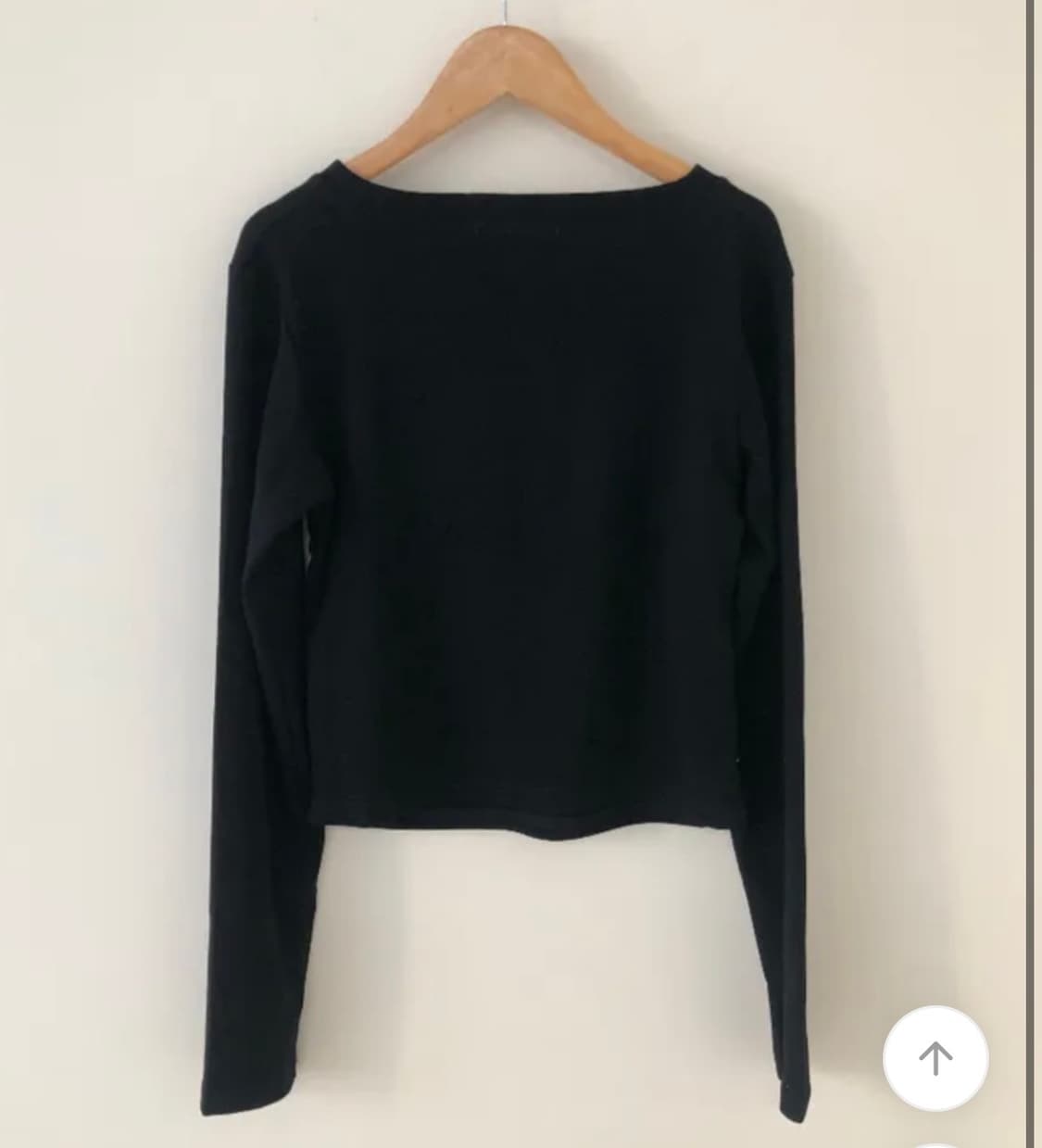 케덴 브이넥 긴팔 티셔츠 상품이미지2