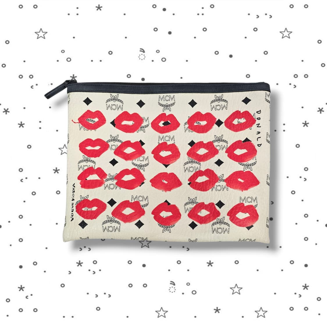 MCM X VOUGE 엠씨엠 보그 40주년 레드 키스 클러치백 상품이미지1