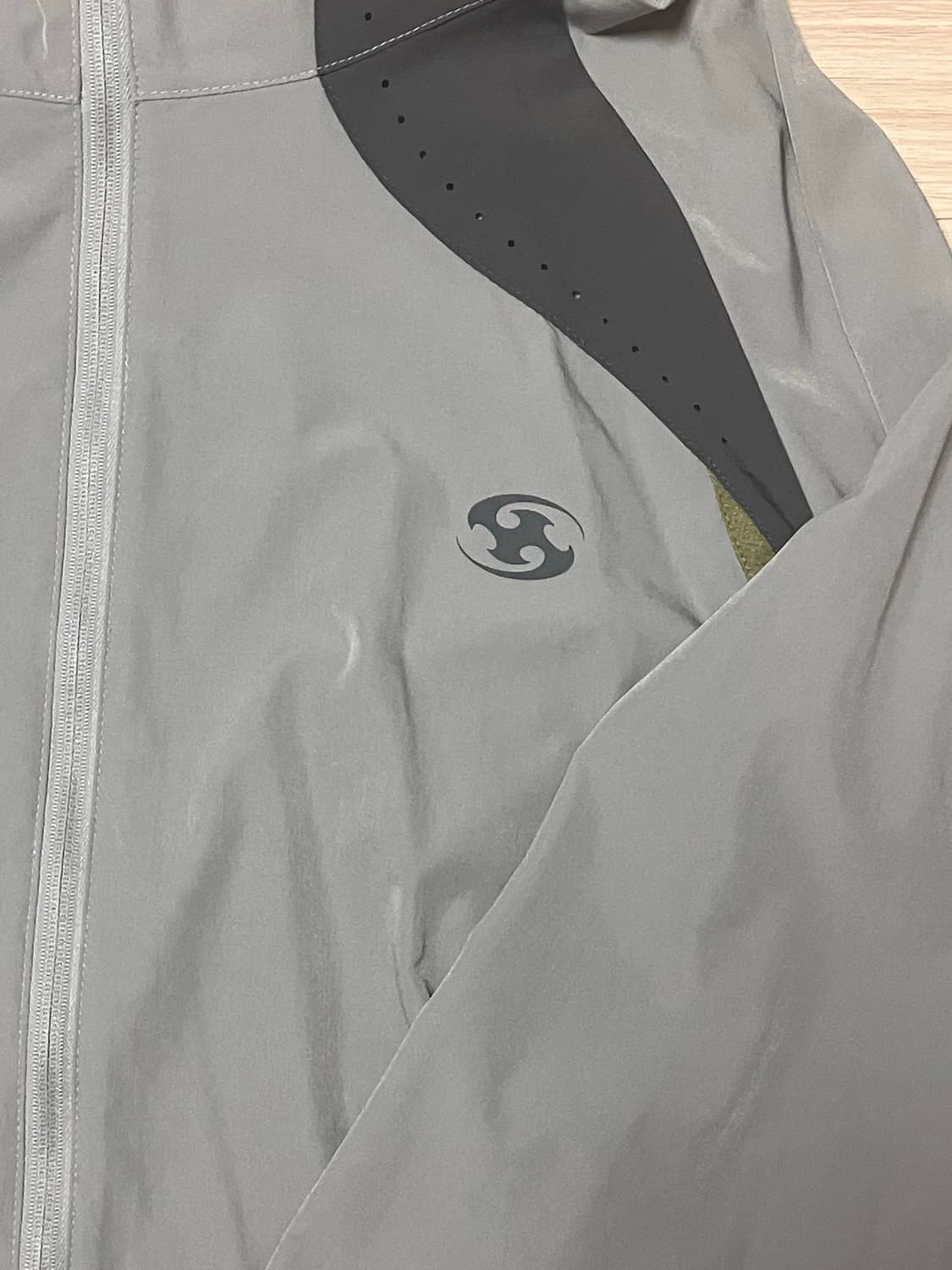 산산기어 바람막이 러닝자켓 22ss 상품이미지4