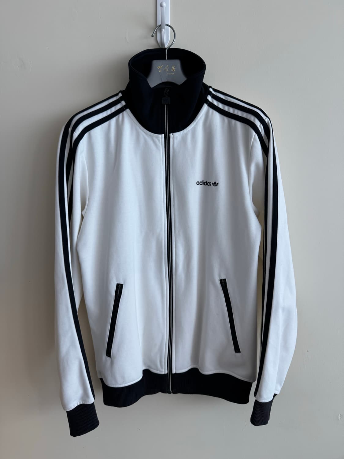 아디다스 오리지날 베켄바우어 흰검 트랙탑 100 상품이미지1