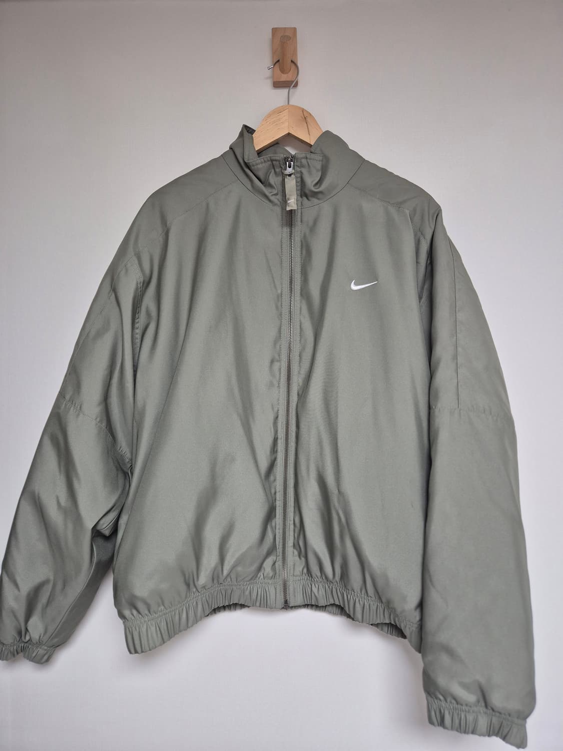 [XL] 나이키 사틴봄버 NRG 라이트아미 자켓 상품이미지1