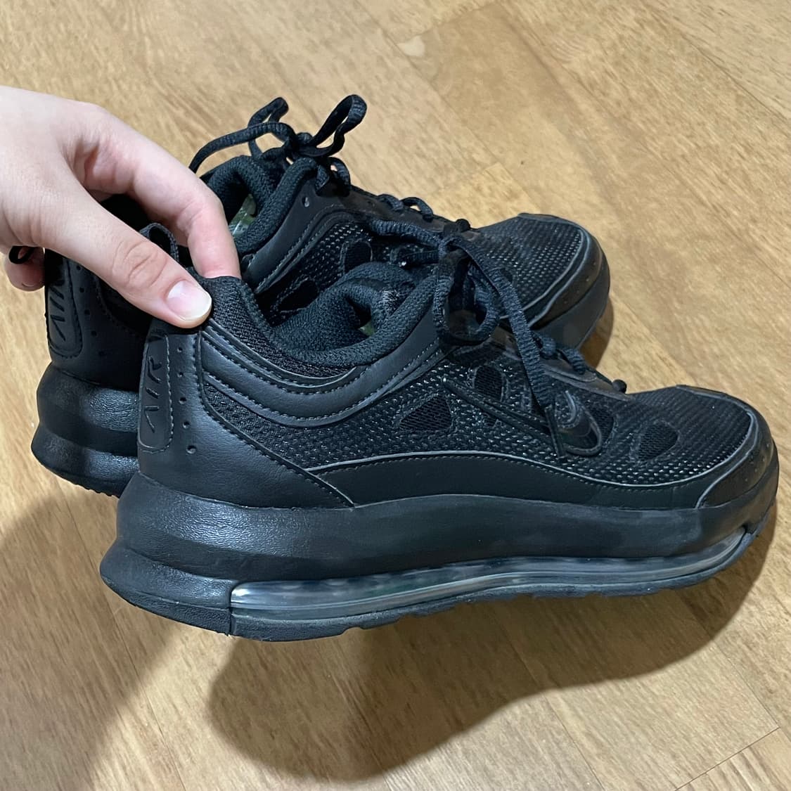 나이키 에어맥스AP 트리플 블랙 운동화 270 상품이미지5