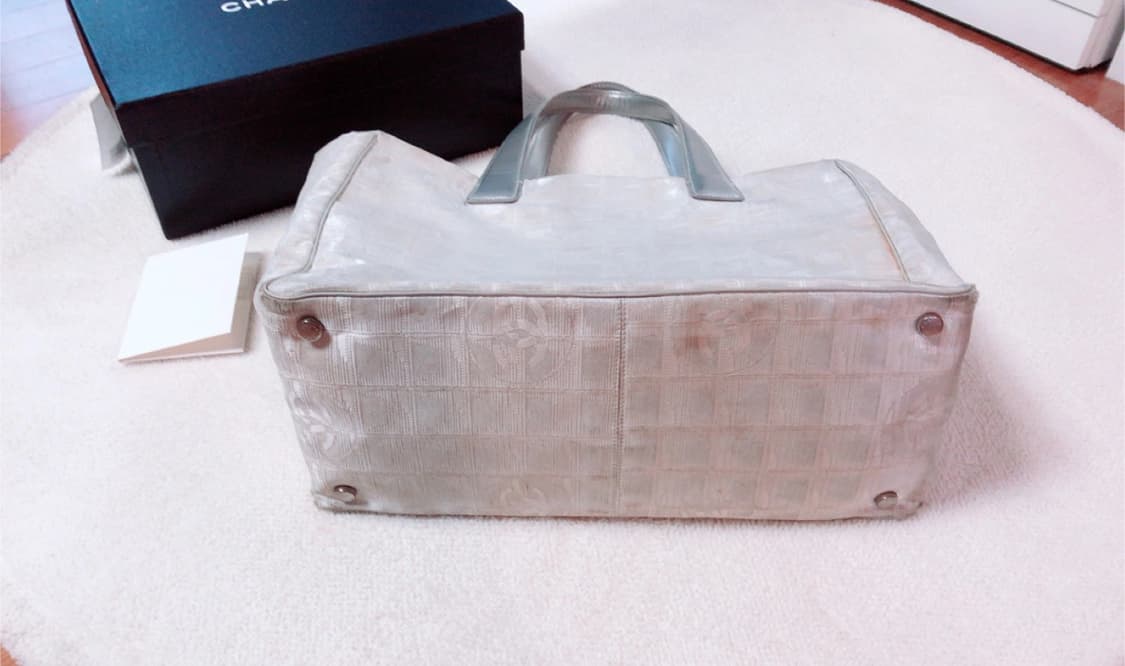 샤넬 뉴 트래블 실버 토트백 상품이미지2