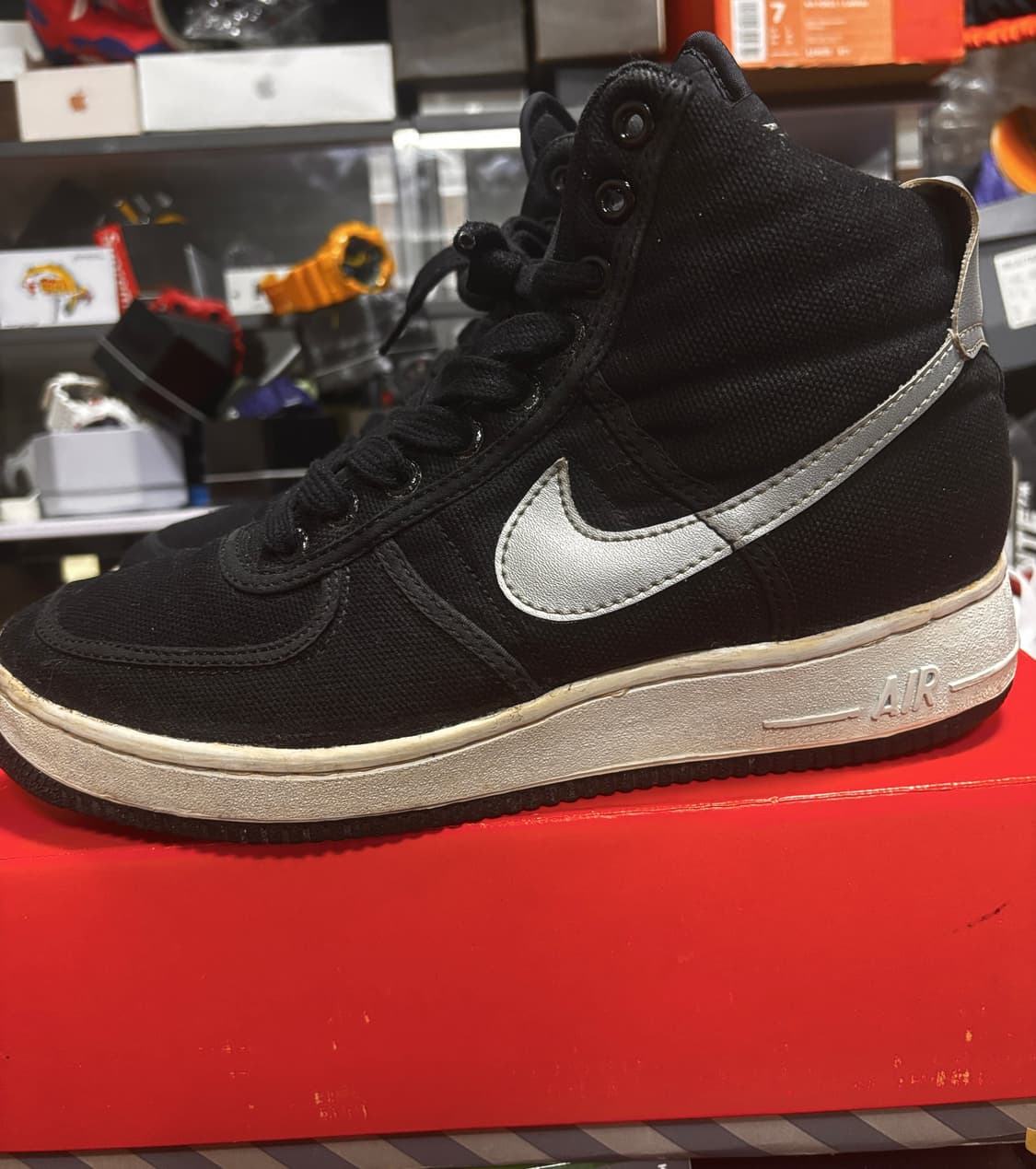 나이키 에어포스 1 검/은 265 상품이미지3