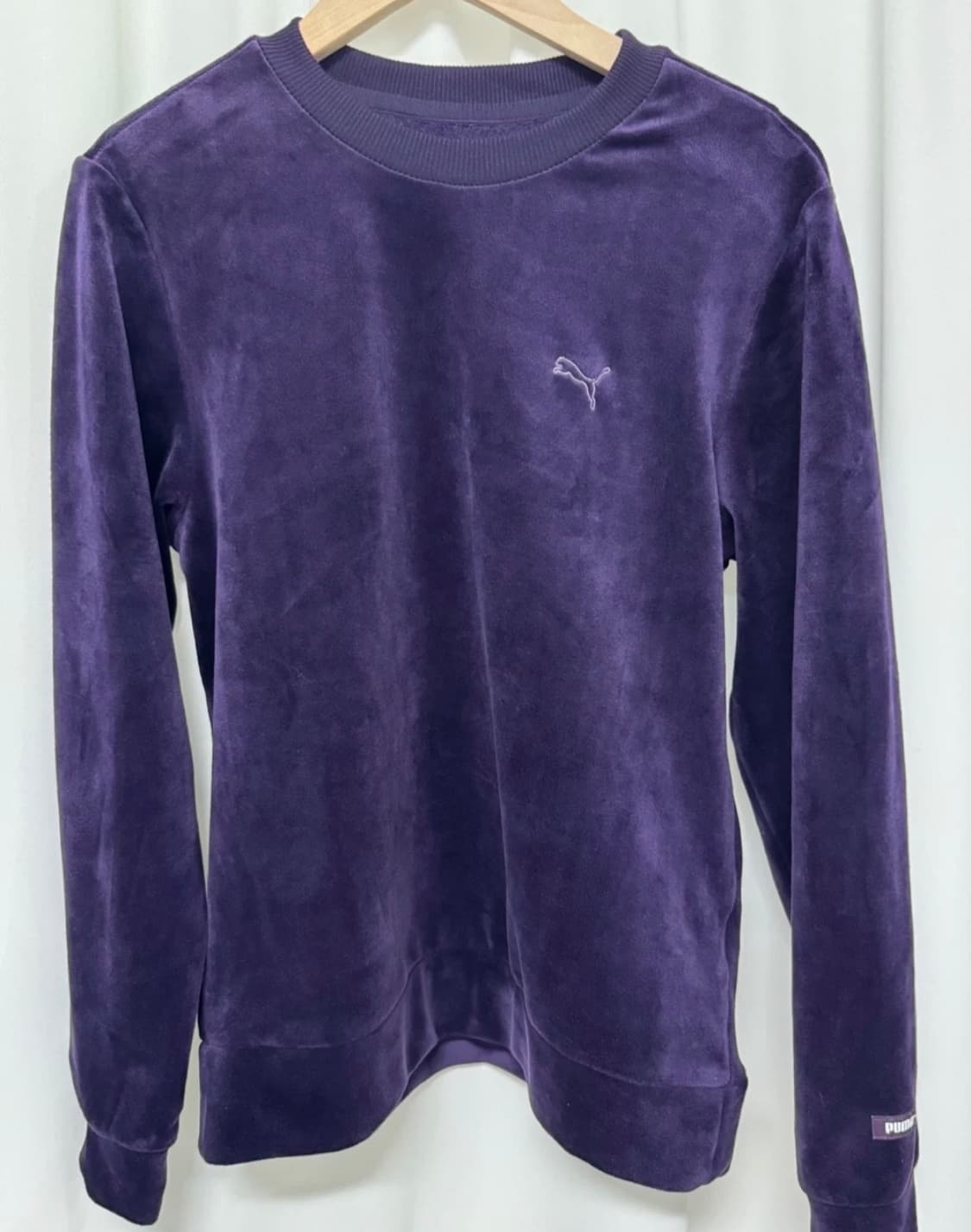 PUMA 벨벳 맨투맨 퍼플 상품이미지1