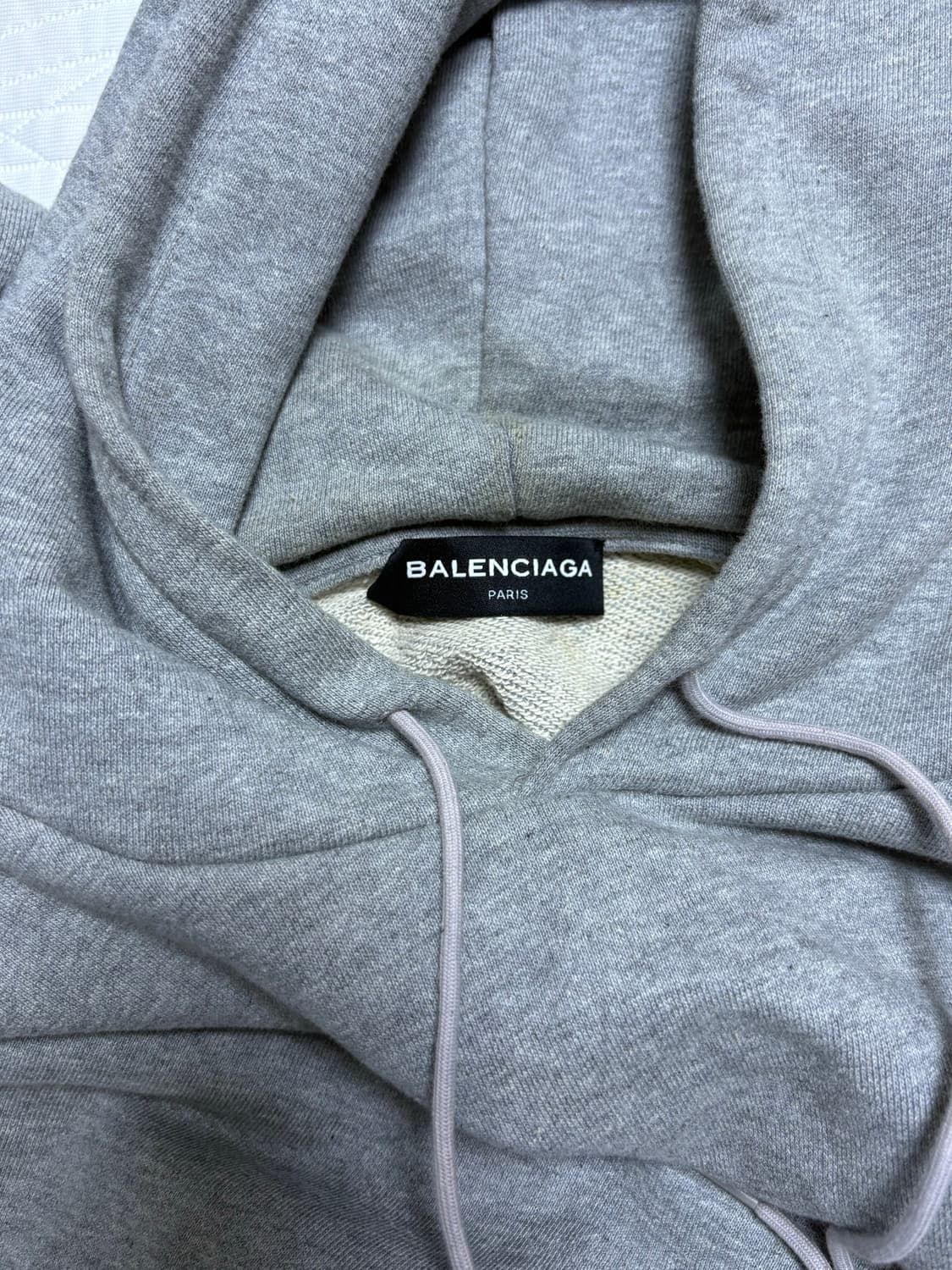 발렌시아가 그레이 후드티 상품이미지4