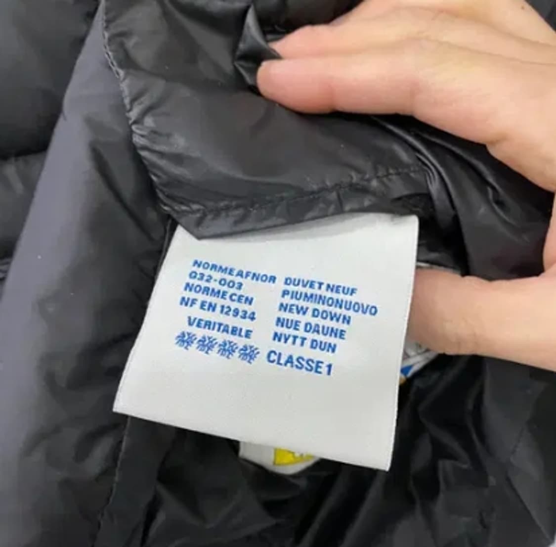 7335. 여성용 몽클레르 털 파카 (XS) 상품이미지7