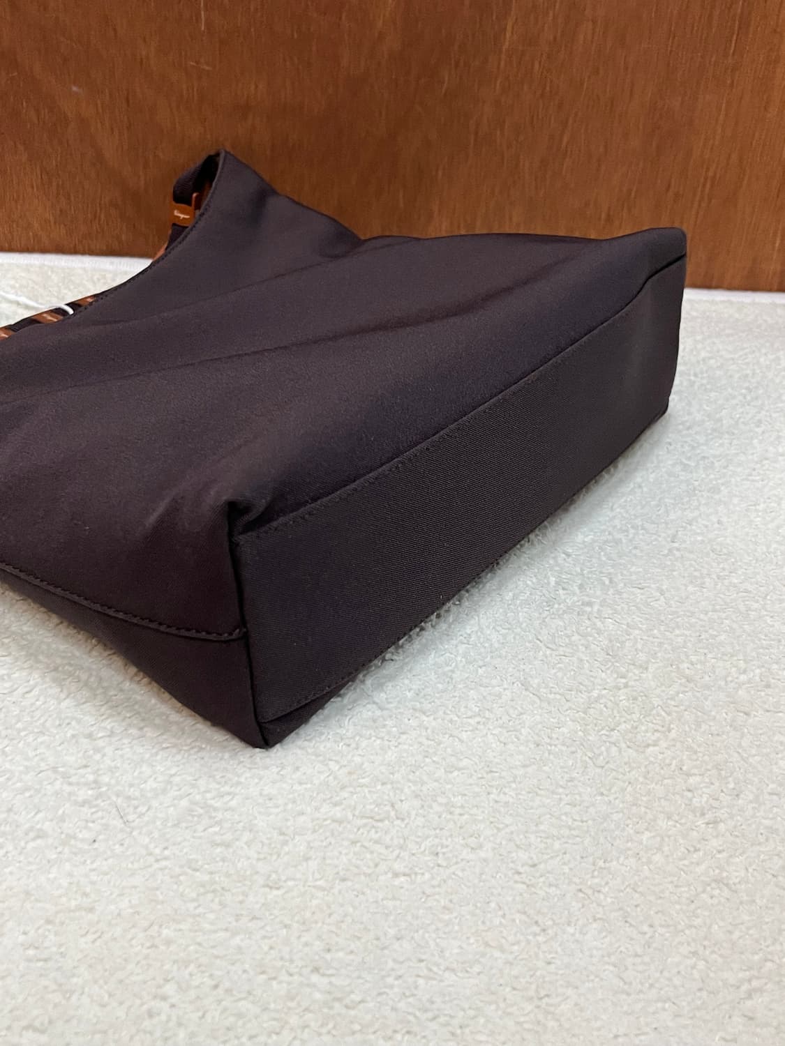 90s FERRAGAMO 페라가모 아크릴피스 핸들 백 상품이미지9