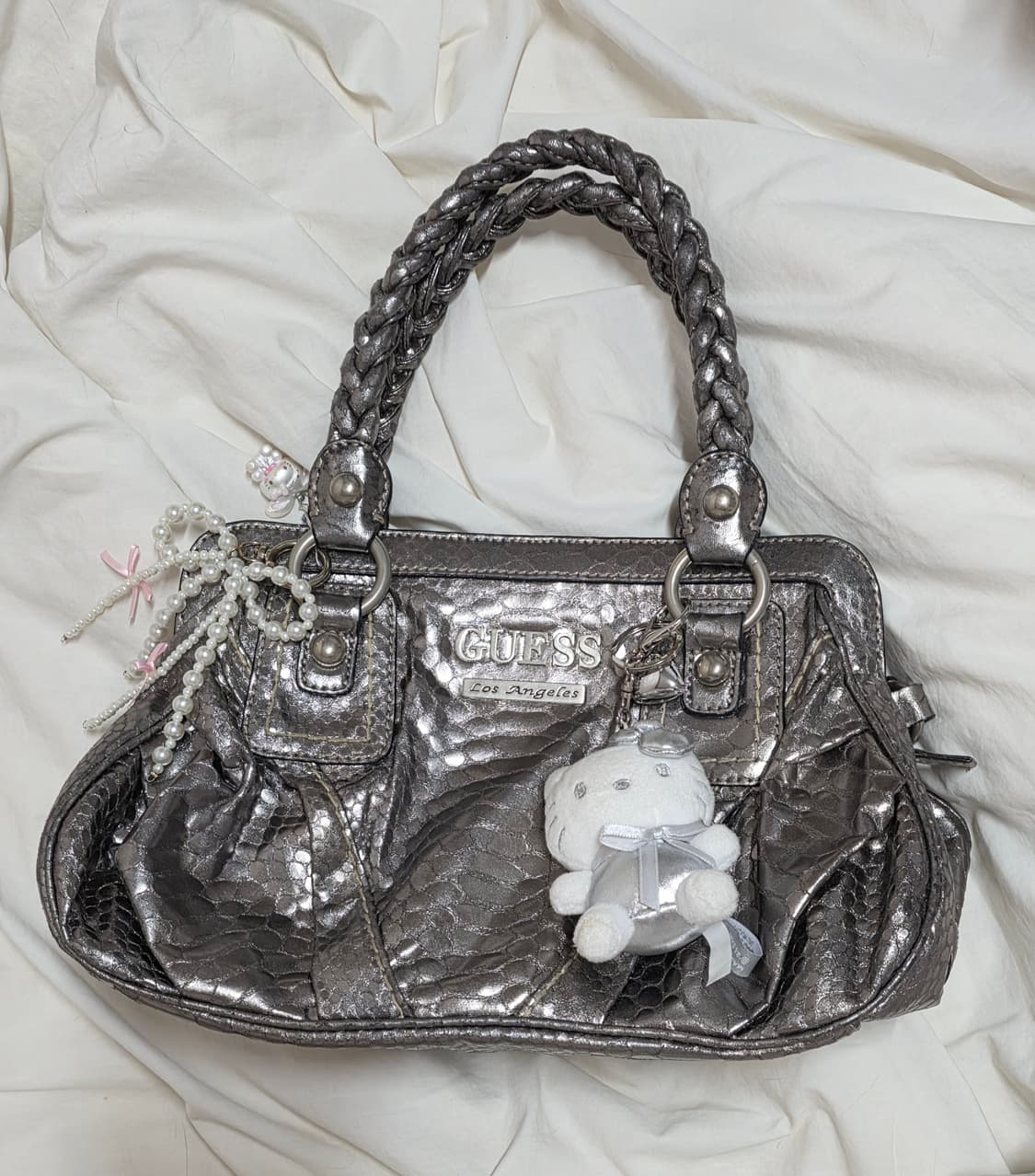 빈티지 Guess 게스 실버 메탈 레더 숄더백 y2k 오네갸루 상품이미지1