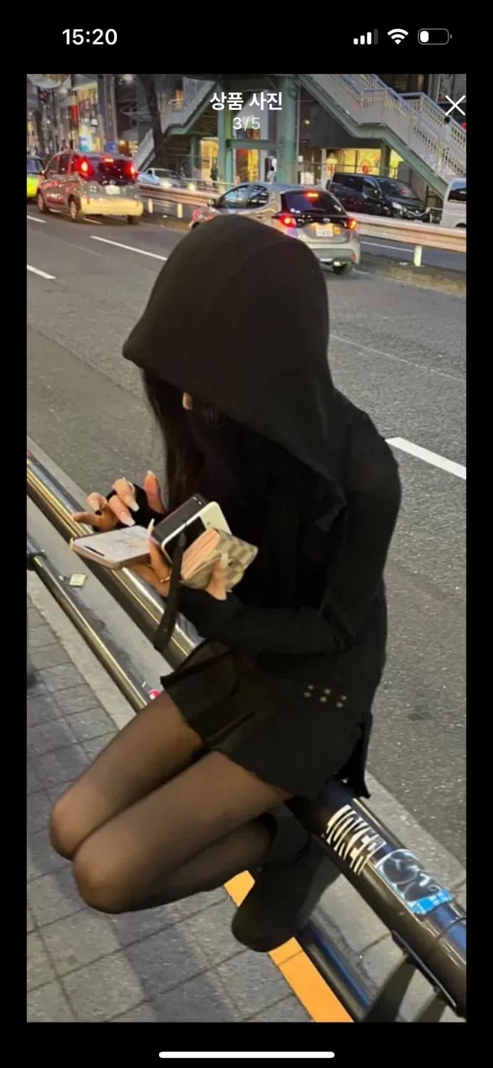 본네 bonnae 피어스드 홀 집업 블랙  상품이미지3