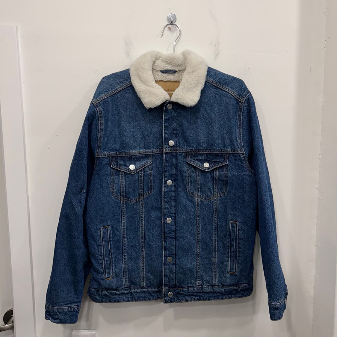 풀 앤 베어 밍크헤어 카라 데님 트러커자켓 상품이미지2