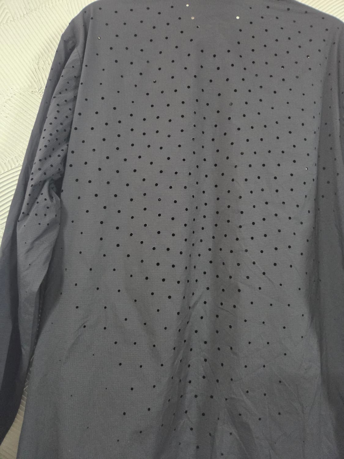 나이키 갸쿠소우 블랙 펀칭 바람막이 상품이미지4