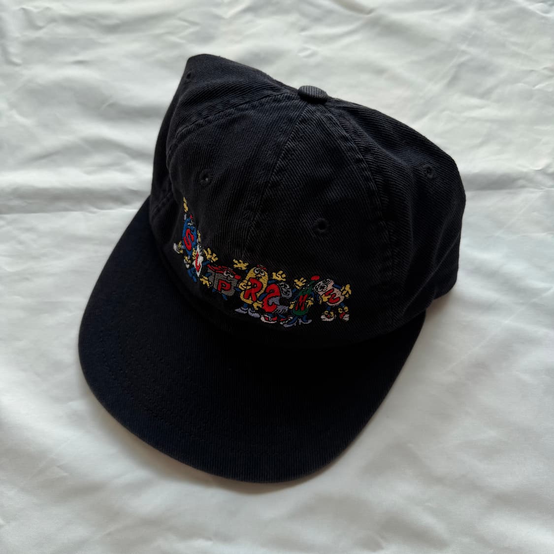 슈프림 프렌즈 6패널 캡 블랙 상품이미지1