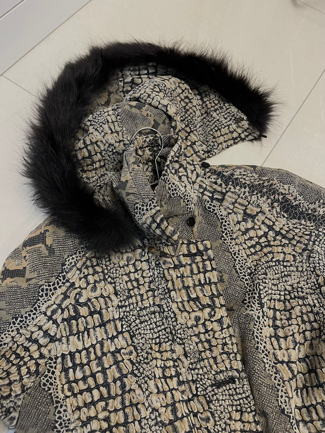 뱀피 피쉬테일 자켓 상품이미지6