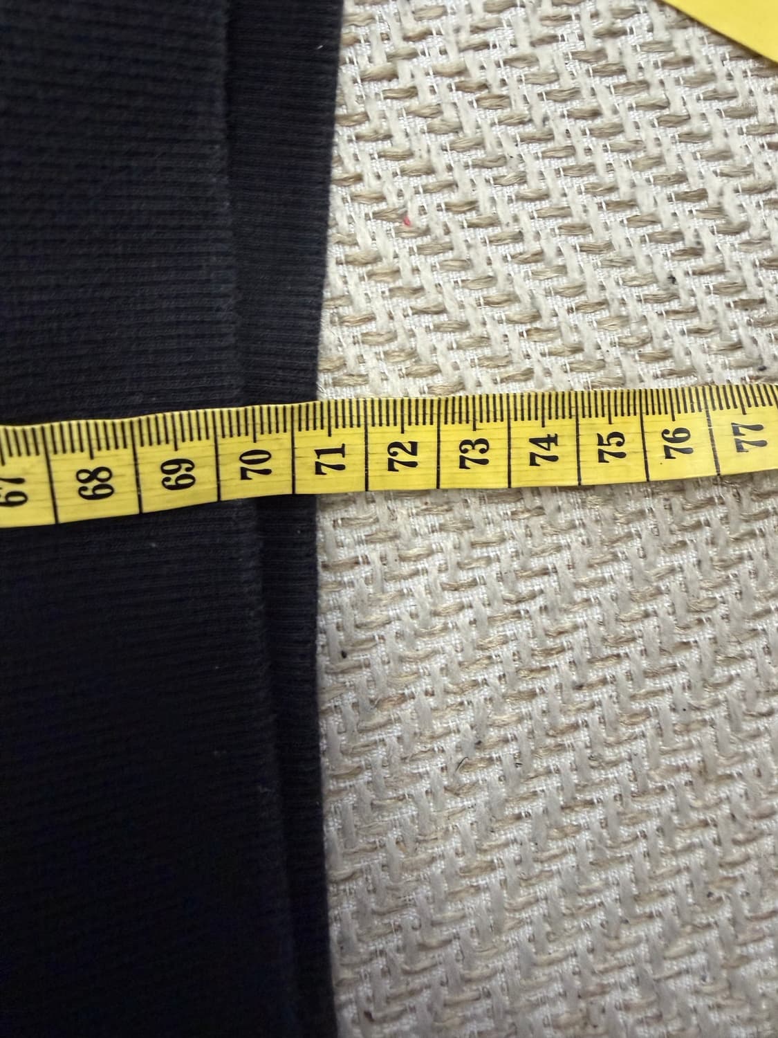 정품) CP컴퍼니 블랙 렌즈 맨투맨 XL 상품이미지10