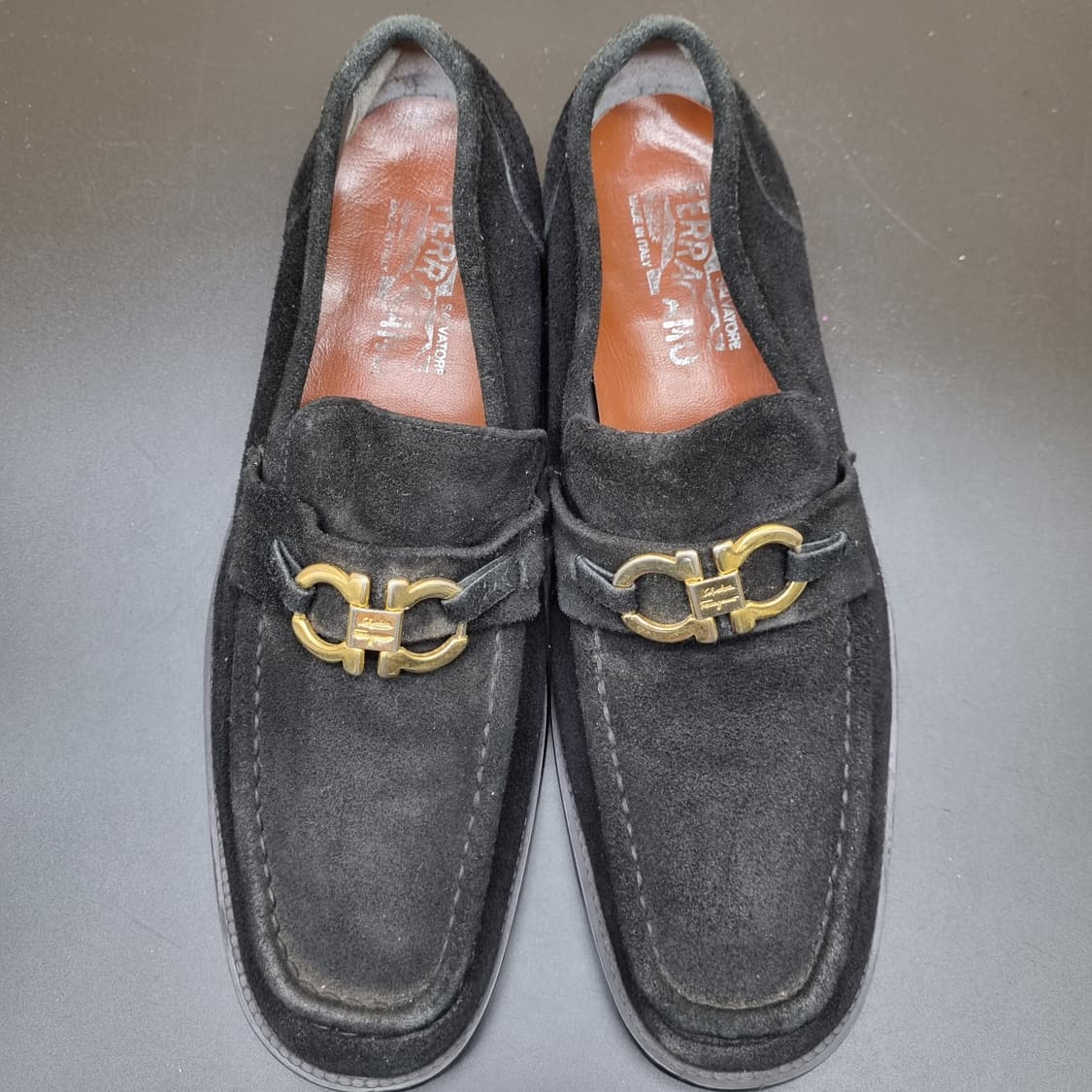 페라가모 스웨이드 남성로퍼275 상품이미지3