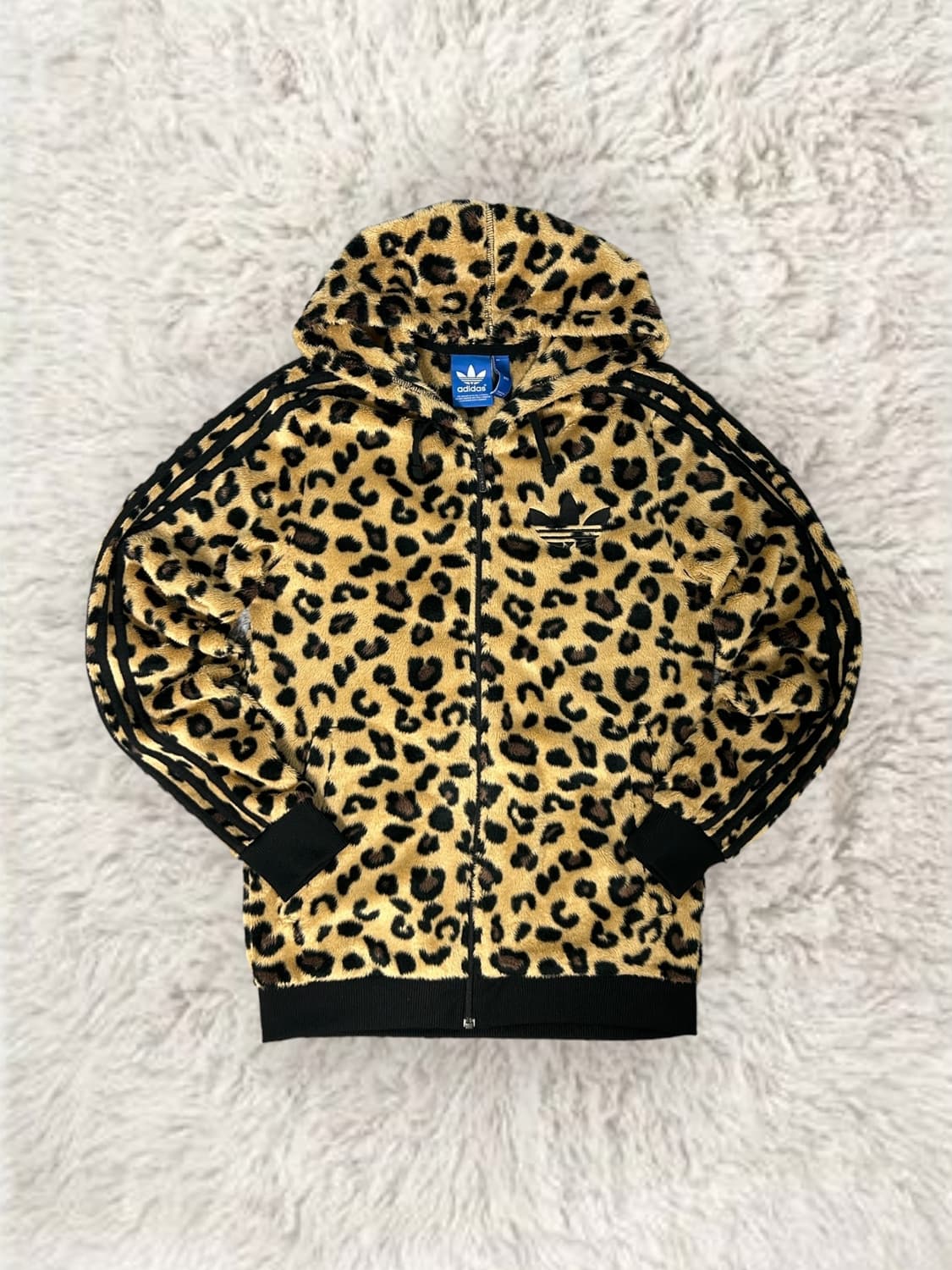 아디다스 빅로고 레오파드 쉐르파 후디 상품이미지2