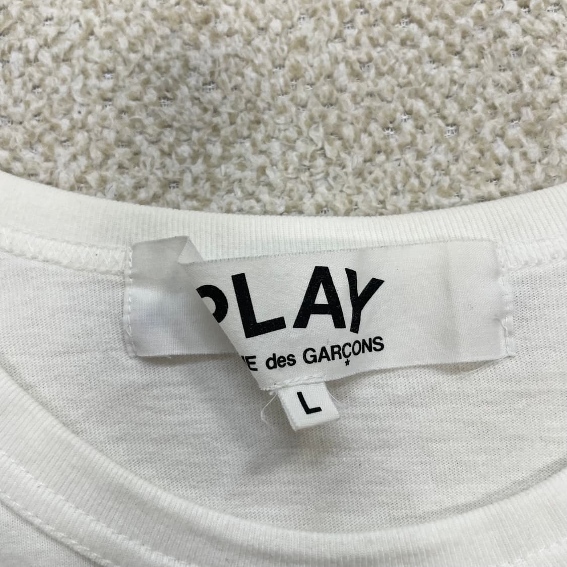 꼼데가르송 하트 와펜 롱슬리브 화이트 상품이미지4