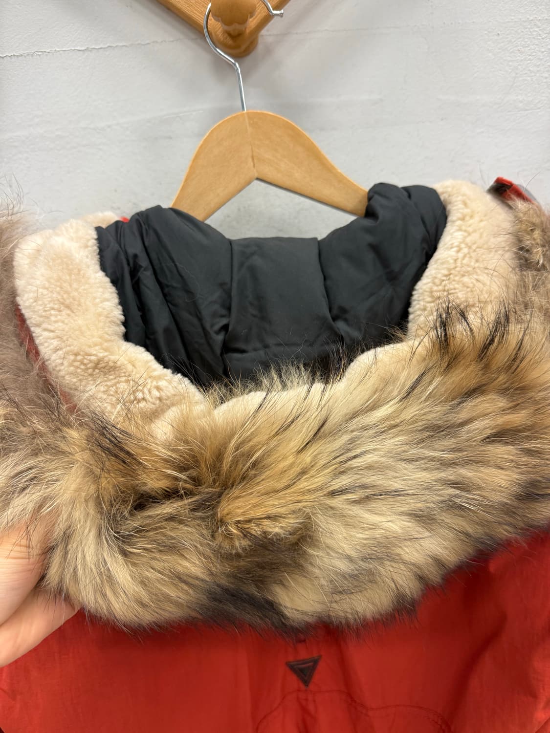 파라점퍼스 폴라이큅먼트 트라이브 패딩 M 상품이미지8