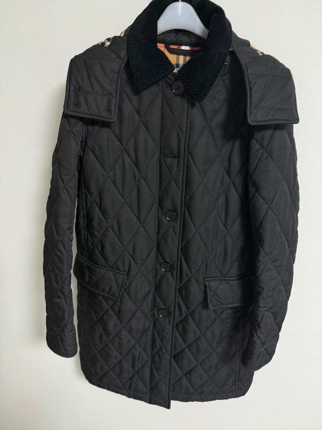 버버리 퀼팅 자켓 상품이미지2