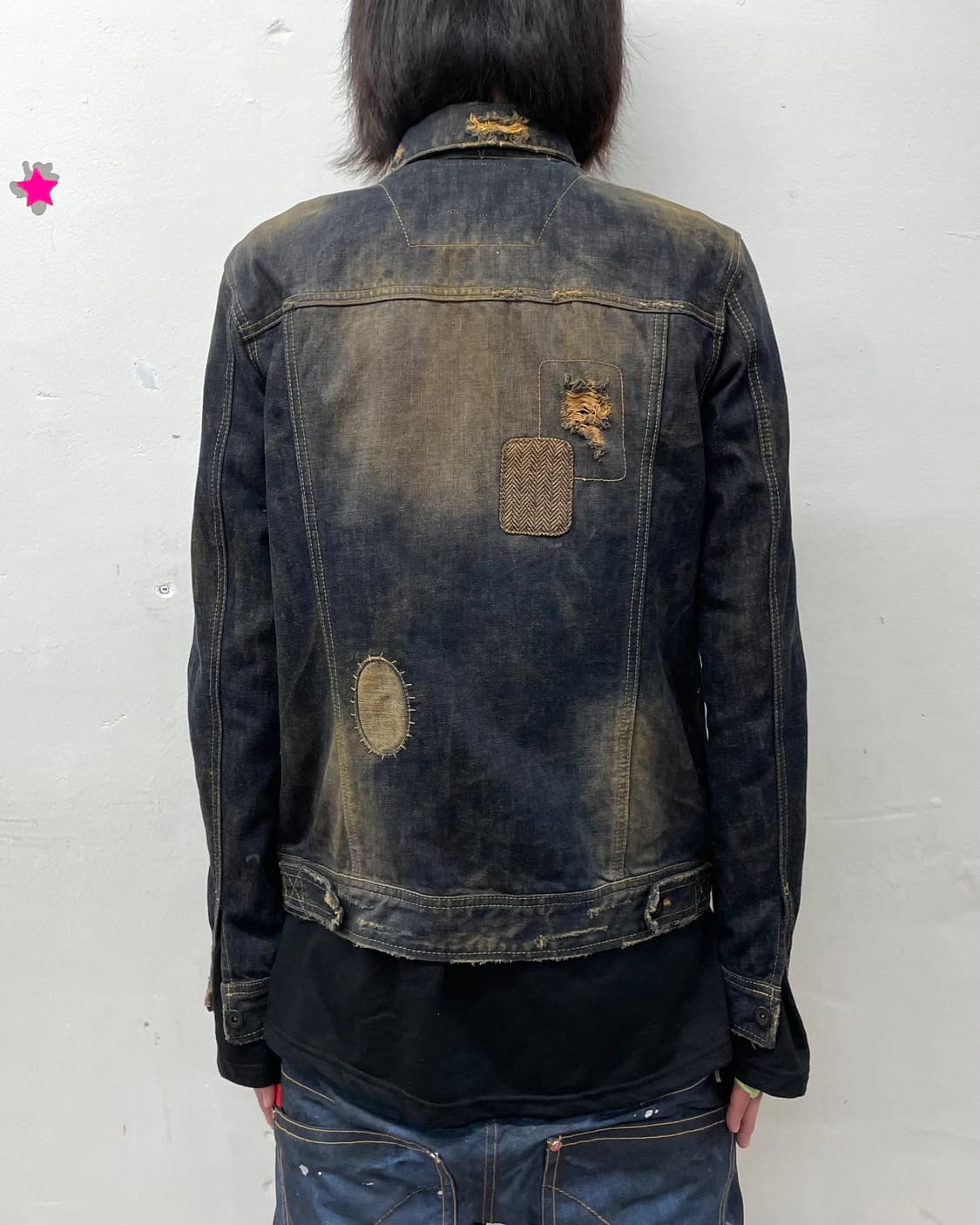 Distressed patchwork washed denim jacket 상품이미지2