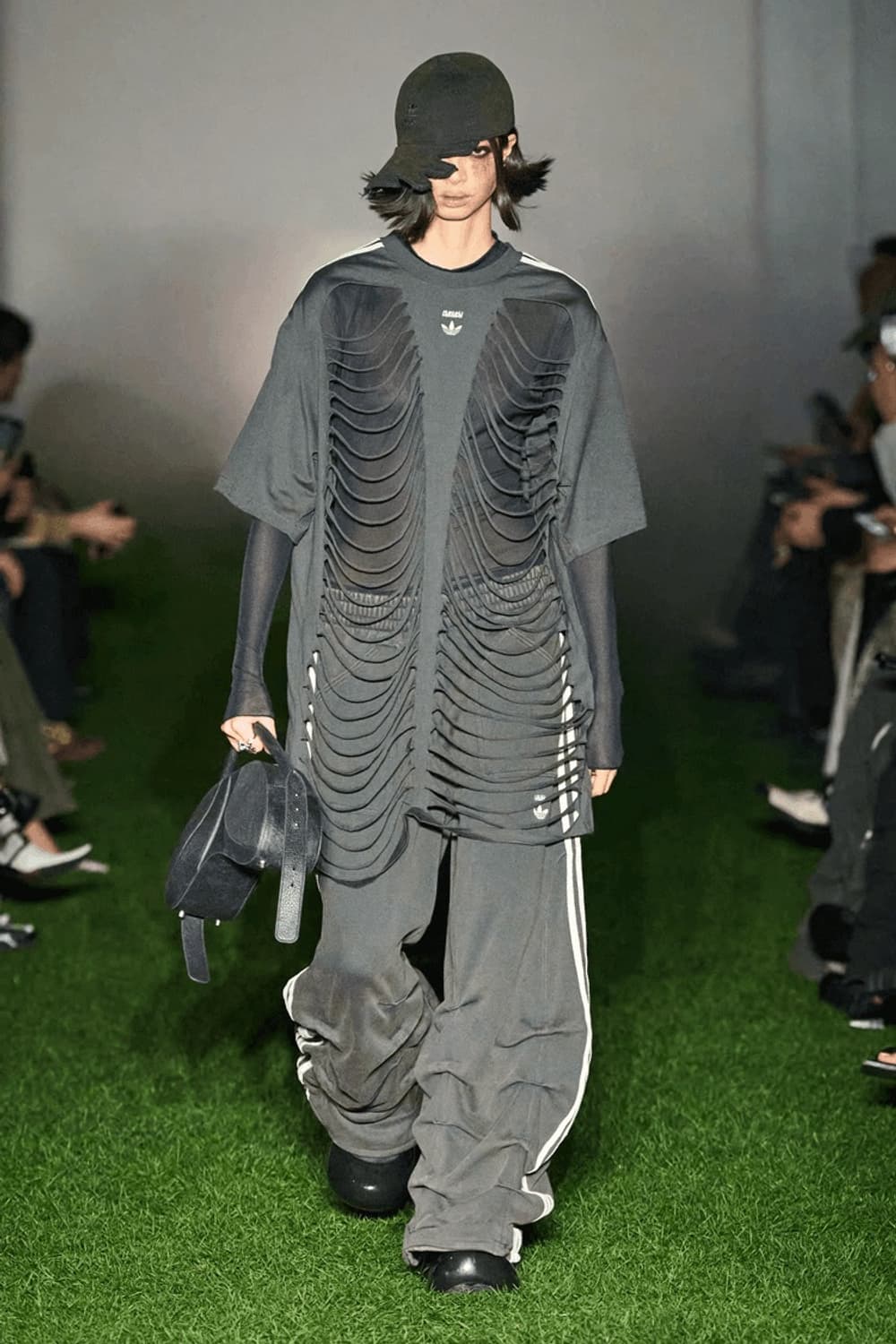 AVAVAV(아바바브) 아디다스 콜라보 슬래시드 삼선 볼캡 빈티지블루 청 상품이미지4