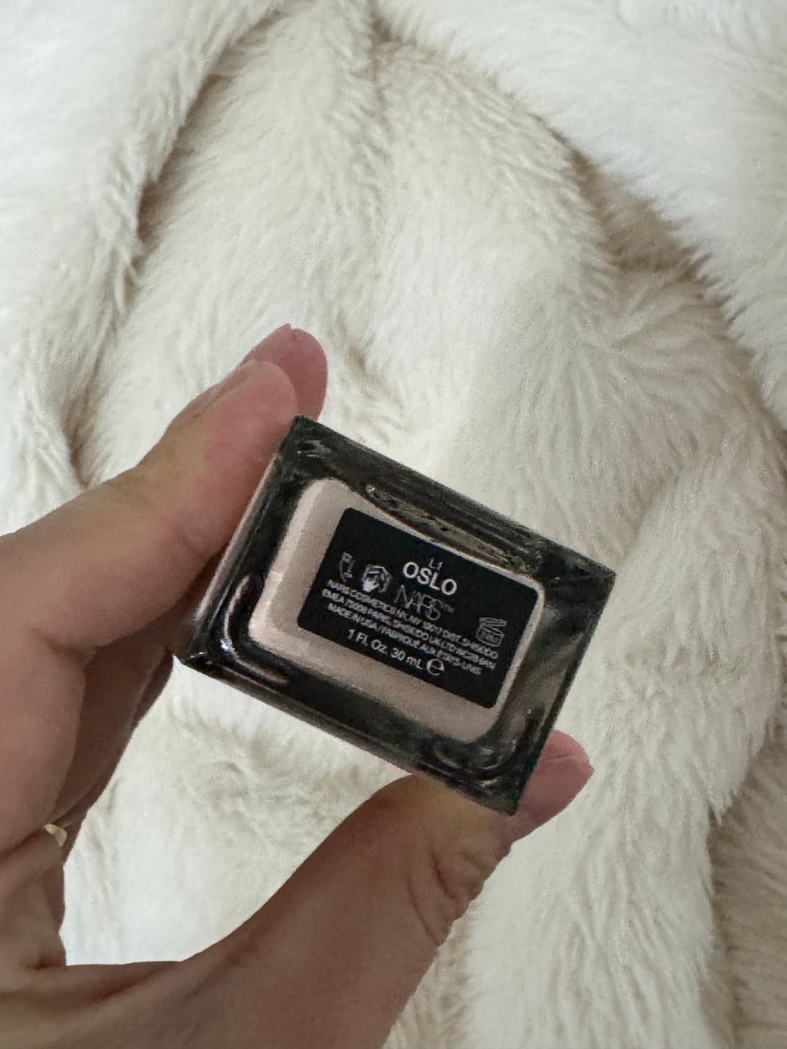 나스 라이트 리플렉팅 파운데이션 오슬로 상품이미지3