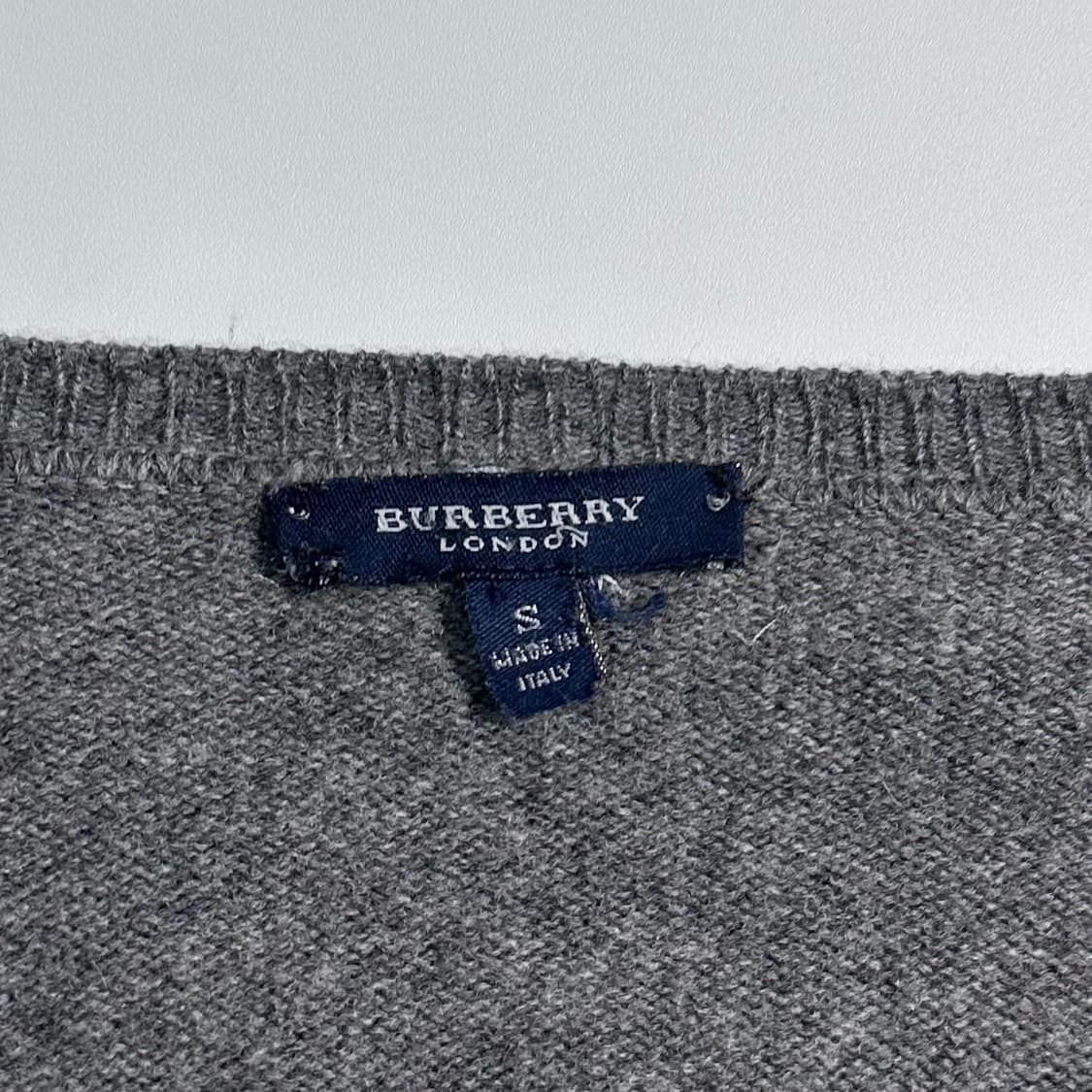 버버리 기마로고 그레이 울 니트 상품이미지5